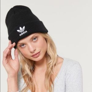 😍 NEW ADIDAS Originals Trefoil Black Beanie